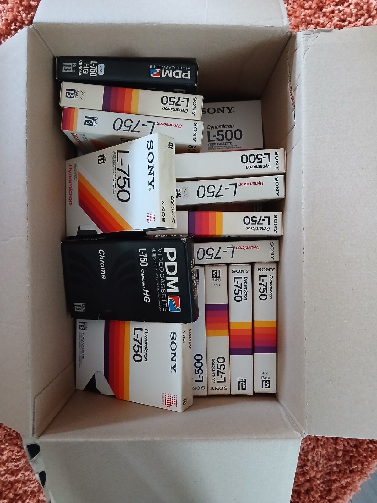 41 BETAMAX TAPES MET OPNAMES  JAREN 80 * € 47 INCL. VERZ., Ophalen of Verzenden