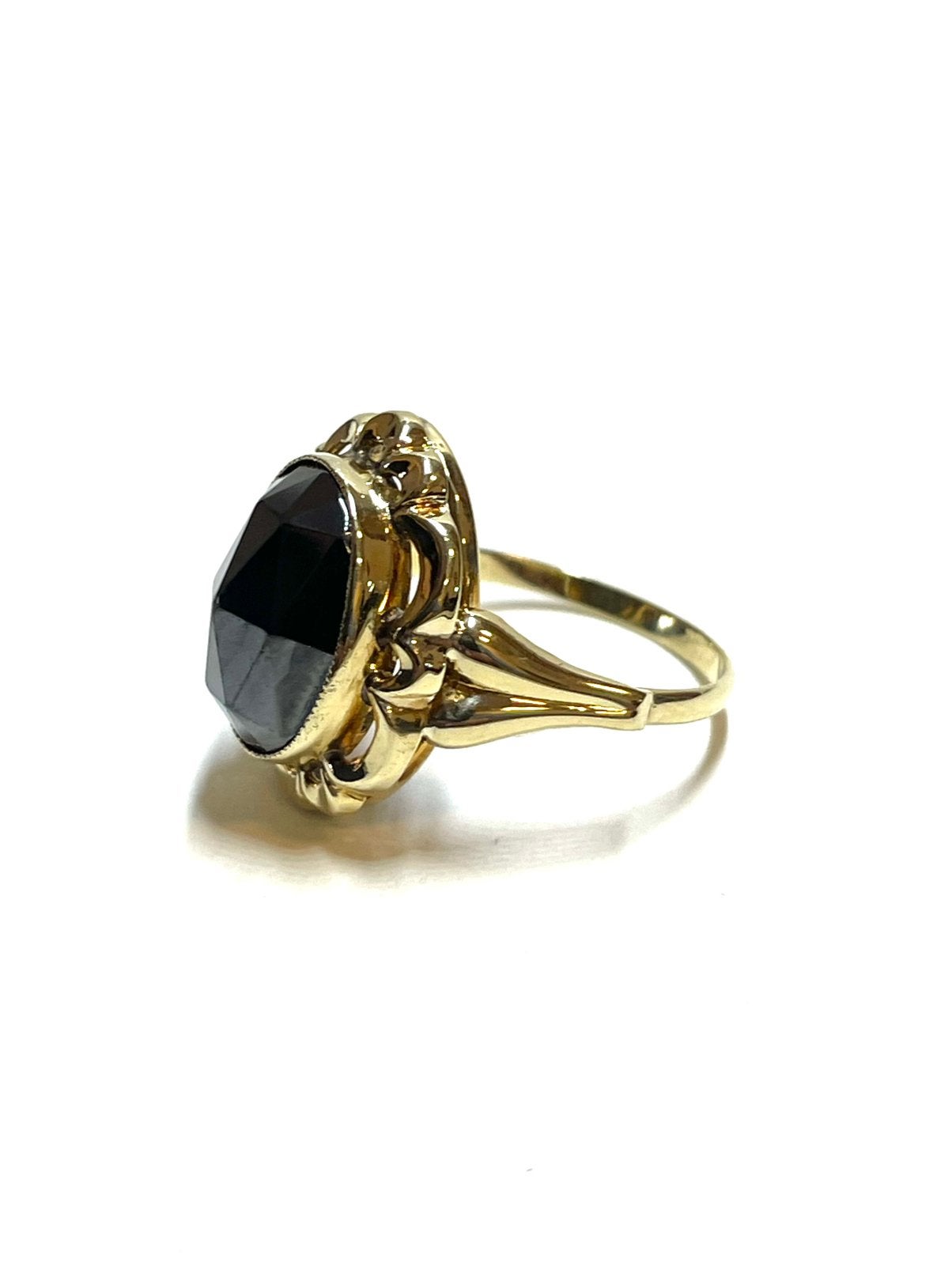 14k gouden ring met een hematiet, -, -, Ophalen of Verzenden, Dame