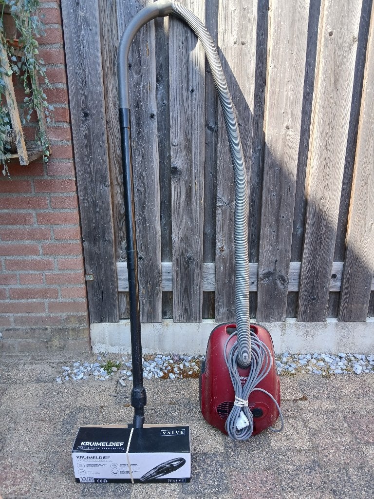 Stofzuiger/Kruimeldief/Schakelklok, Gebruikt, Bosch, Overige typen, Geschikt voor harde vloeren