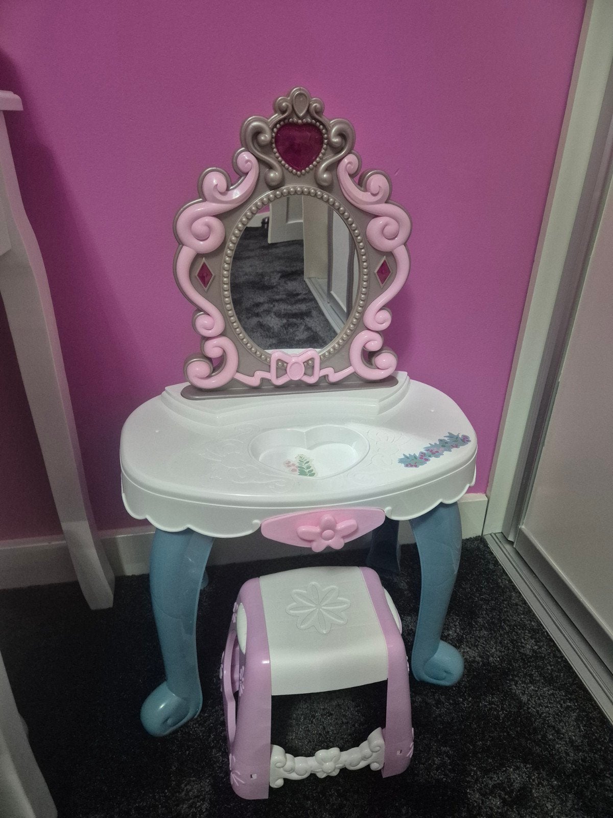 Kaptafel met krukje voor kinderen, Ophalen of Verzenden, Gebruikt, Meisje