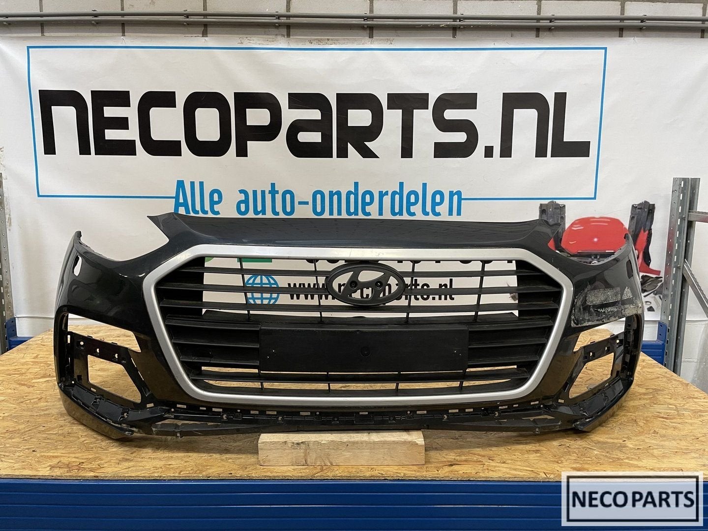 HYUNDAI I30 VOORBUMPER BUMPER GRILL ORIGINEEL 86511-A6500, Gebruikt, -, -, Ophalen of Verzenden