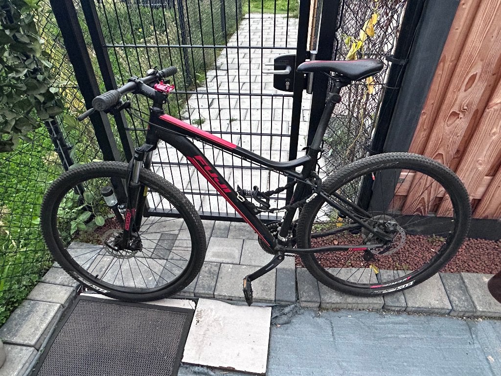 Fuji Mountainbike - Zwart/Roze - Zo goed als nieuw, Gebruikt, 57 cm of meer, Hardtail, Heren
