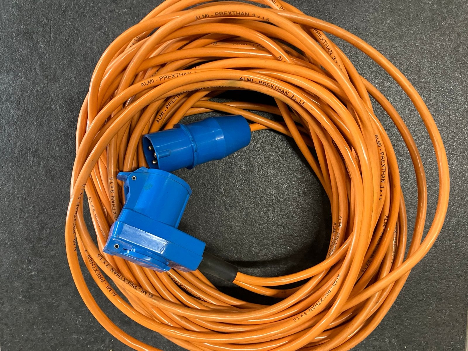 Verlengkabel 35m en 15m Camping CEE, Caravans en Kamperen, Ophalen of Verzenden, Zo goed als nieuw