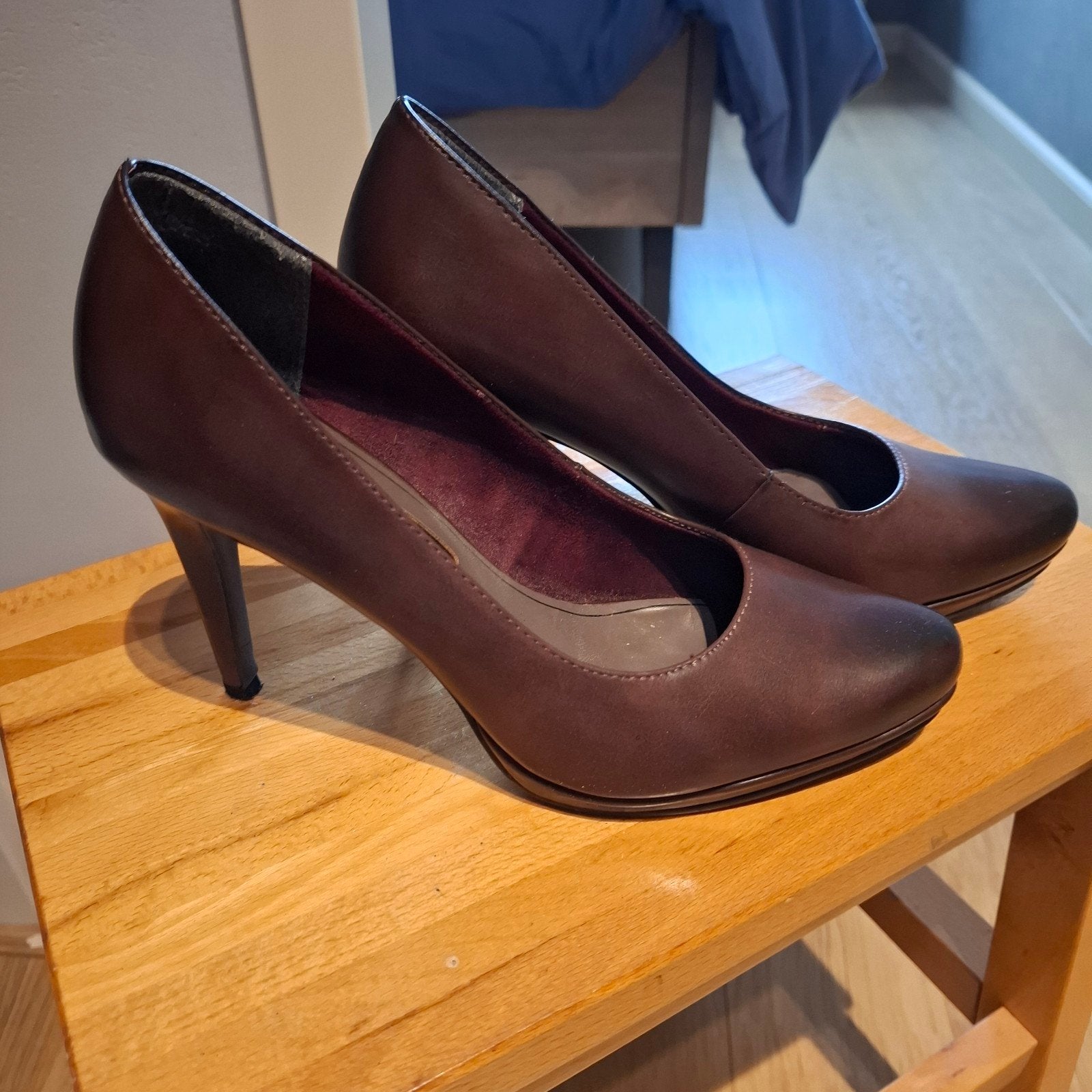 Pumps Maat 40 - Bordeaux, Pumps, Overige kleuren, Ophalen of Verzenden, Zo goed als nieuw