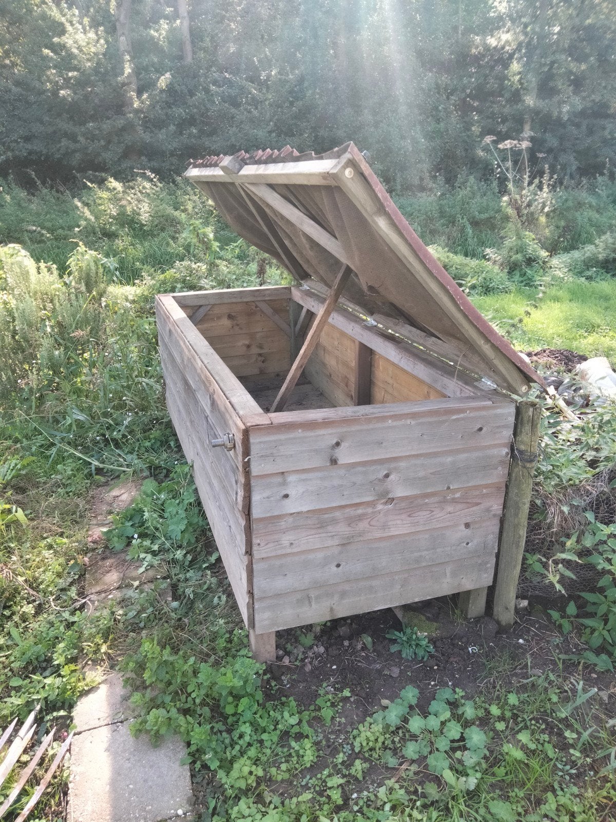 Houten tuin/gereedschapskist met scharnierend dak, Ophalen, Overige materialen, Gebruikt, Overige materialen