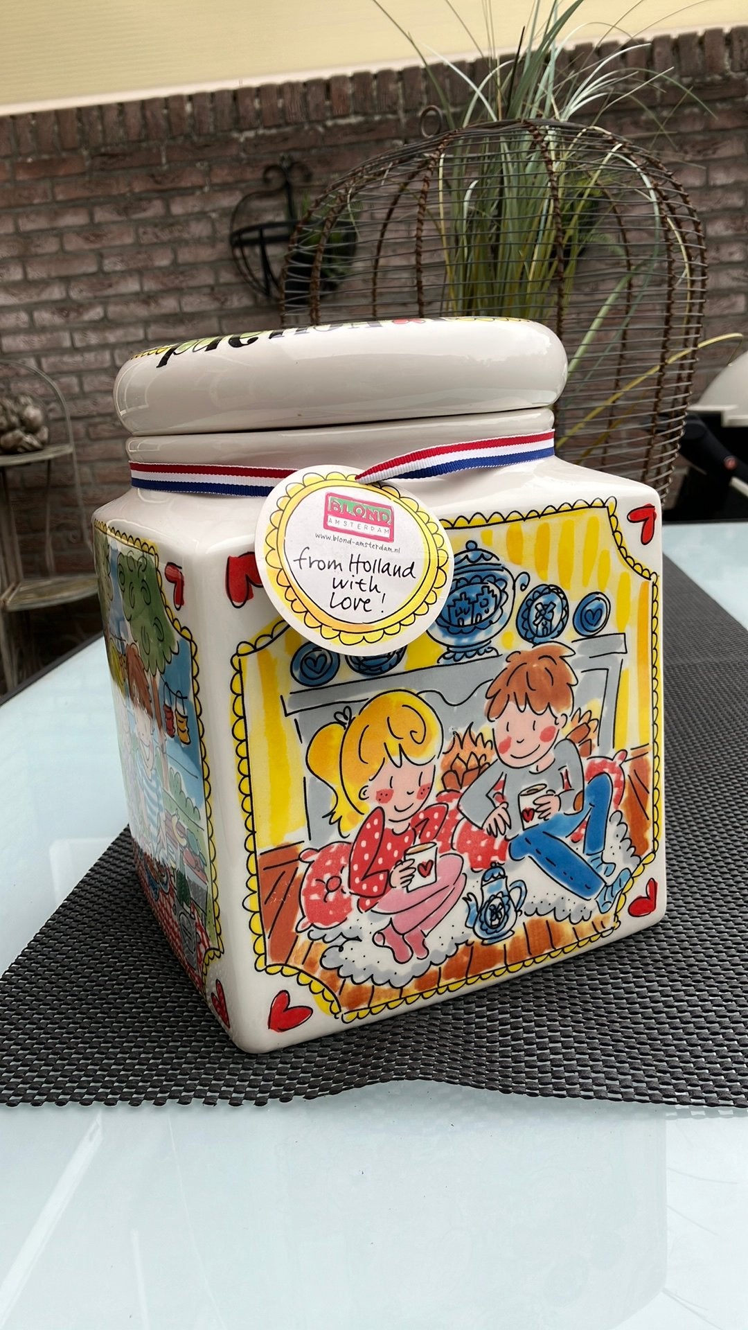 Blond Amsterdam, Ophalen, Zo goed als nieuw, Overige