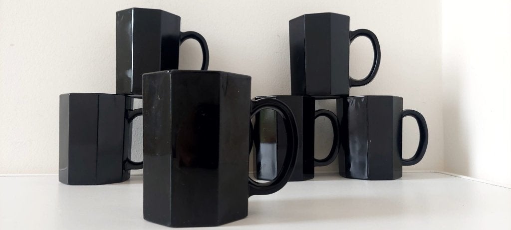 7x Arcoroc France Octime Zwarte Bekers / Mokken Vintage 80s, Eu, Overige merken, Eu, Ophalen of Verzenden