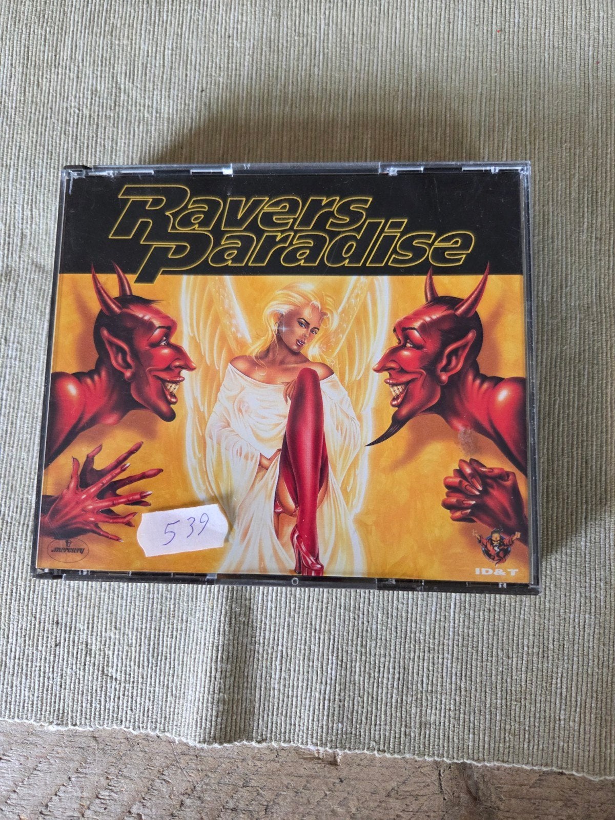 Ravers Paradise CD - Hardcore/Techno compilatie, Gebruikt, Hardcore, Ophalen of Verzenden, Verzamelalbum