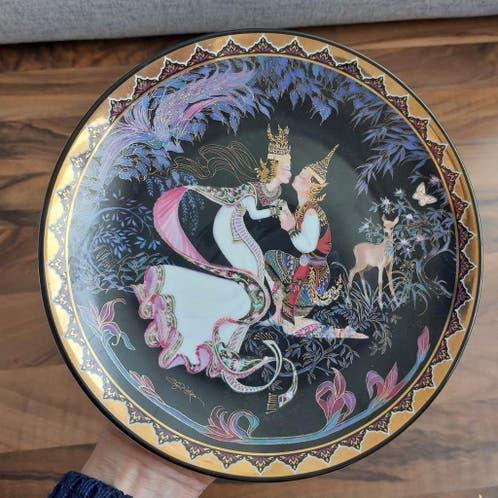 1xRoyal Porcelain Kingdom Of Thailand bord, D 21,4cm, Ophalen of Verzenden