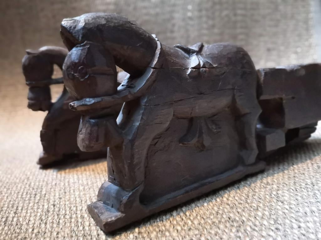 Antieke houten paarden uit India, Antiek en Kunst, Ophalen of Verzenden