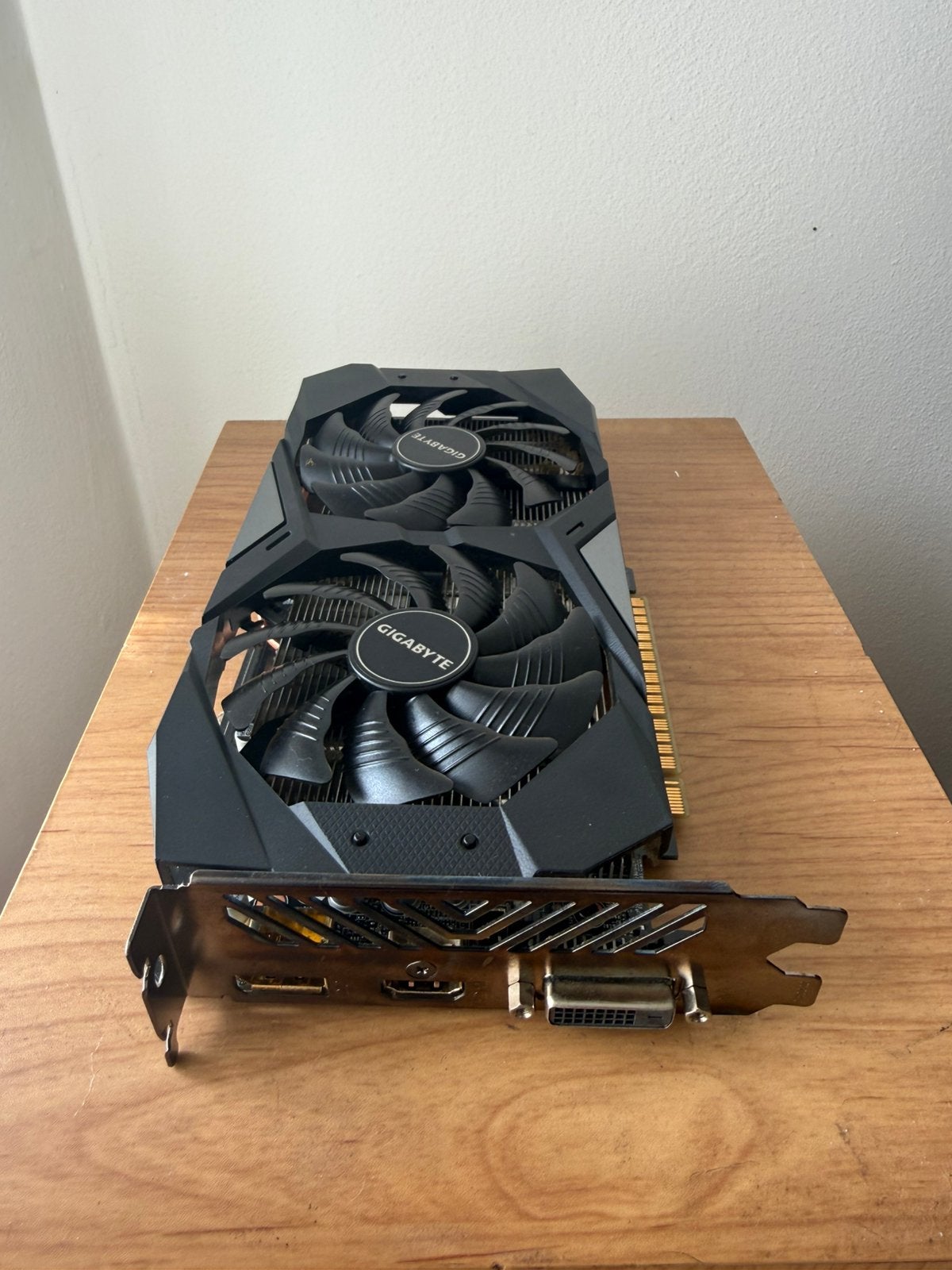 Gigabyte GeForce GTX 1650 SUPER WINDFORCE OC 4G, Ophalen, Zo goed als nieuw, GDDR6, PCI-Express 3