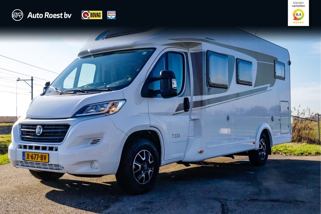 Carado T334 Half-integraal OMNISTOR | TREKH. | CAM. | DAKAIR, Caravans en Kamperen, Campers, Bedrijf, Half-integraal, Carado, 7 tot 8 meter