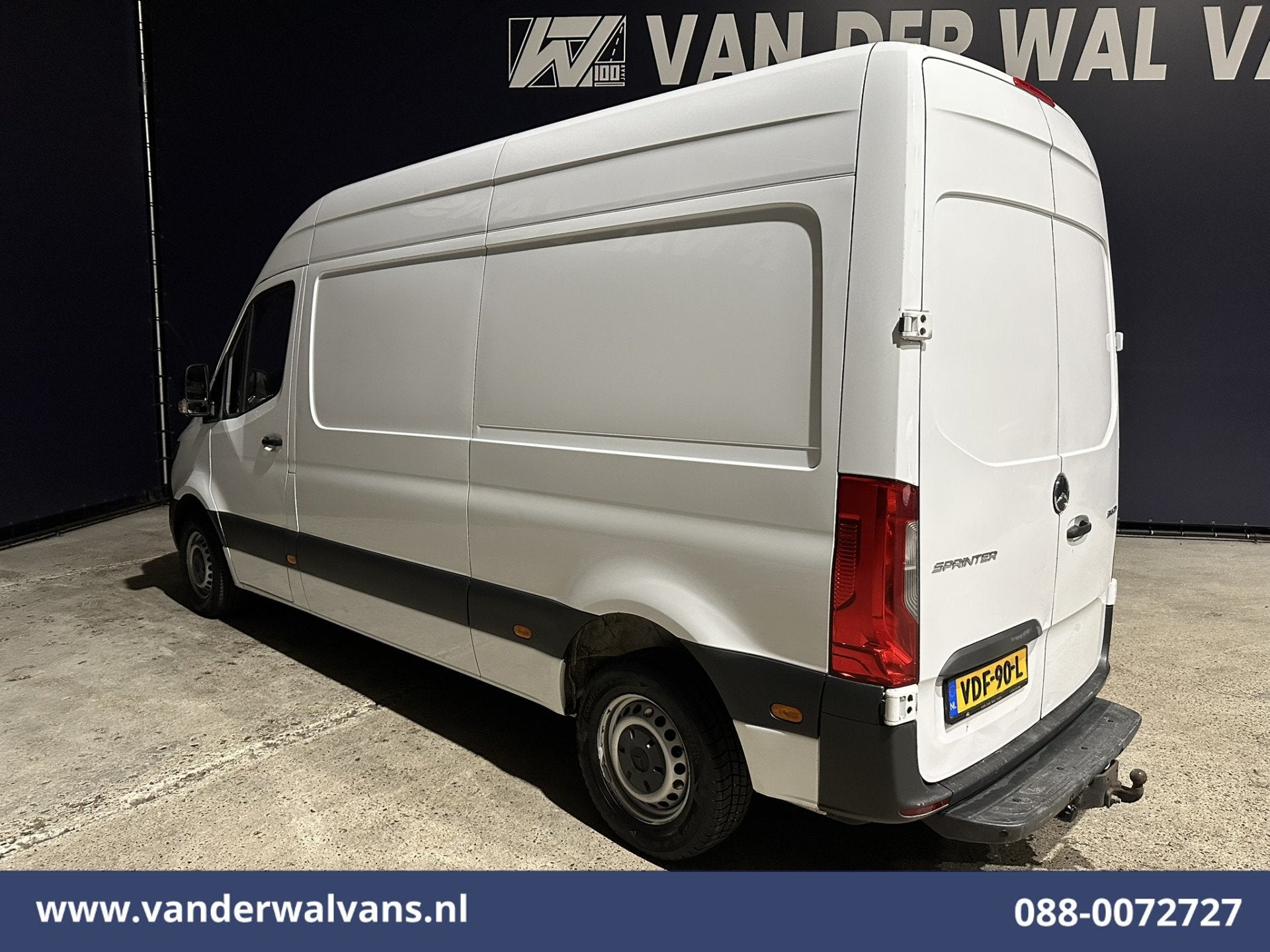 Mercedes-Benz Sprinter 314 CDI L2H2 Euro6 Airco | Trekhaak B, Voorwielaandrijving, Dealer onderhouden, Stof, 2000 kg