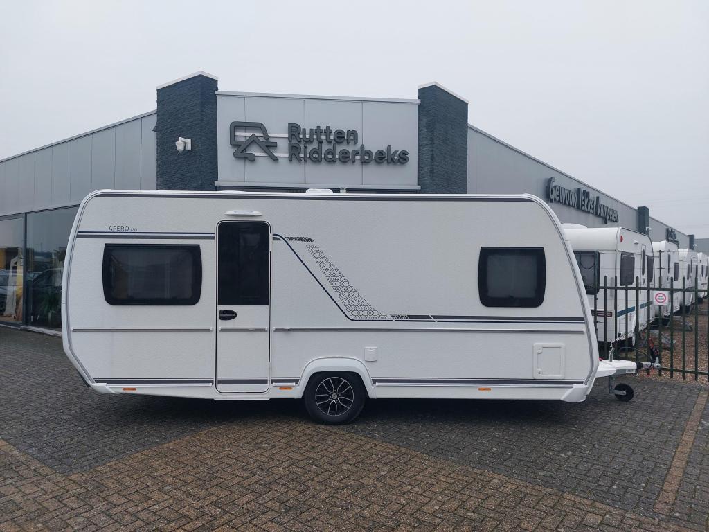 Fendt Apero 495 SFB, Caravans en Kamperen, Caravans, Rondzit, Bedrijf, Schokbreker, Dwarsbed