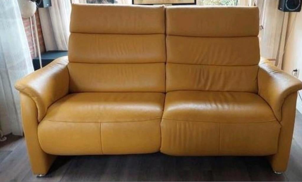 Leren 2,5 zits relaxbank elektrisch, geel, Ophalen, Zo goed als nieuw, 75 tot 100 cm, Leer