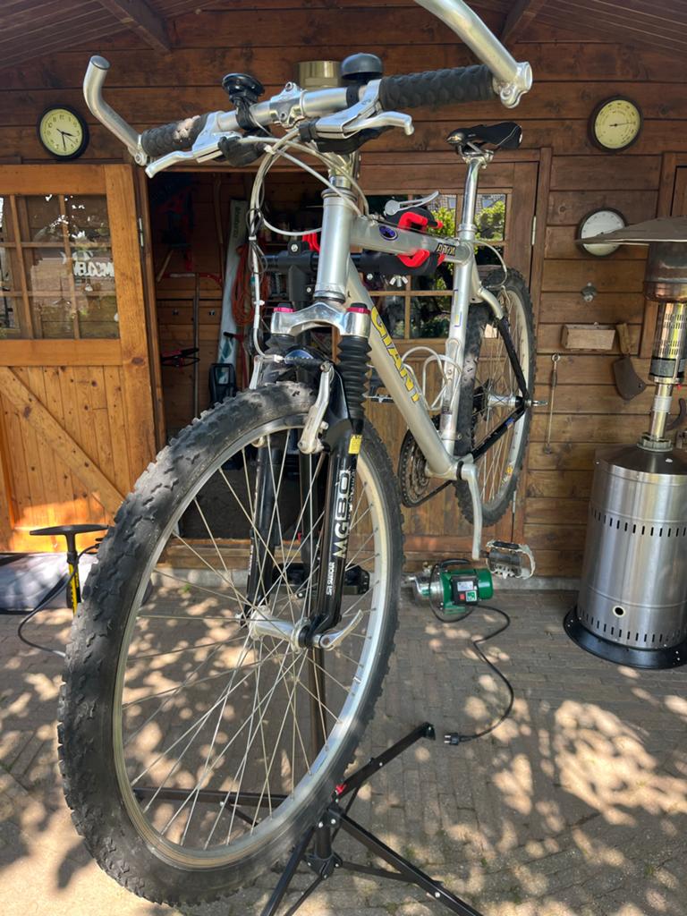 ≥ Giant ATX840 Mountainbike - 26 inch wielen, 24 versnell