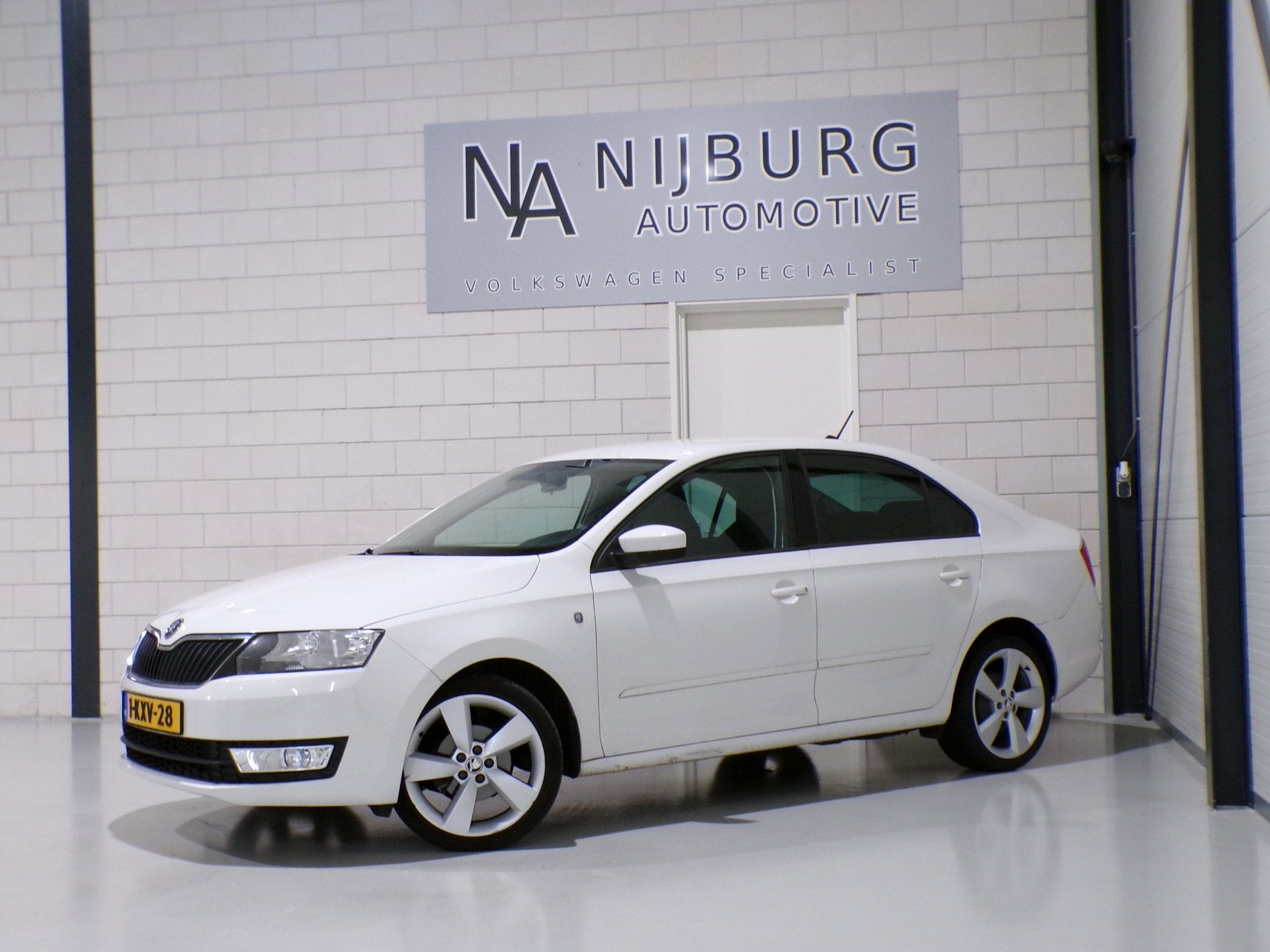 Skoda Rapid 1.2 TSI Elegance Businessline "Origineel NL!" Tr, Auto's, Skoda, Voorwielaandrijving, Euro 5, 4 cilinders, 1055 kg