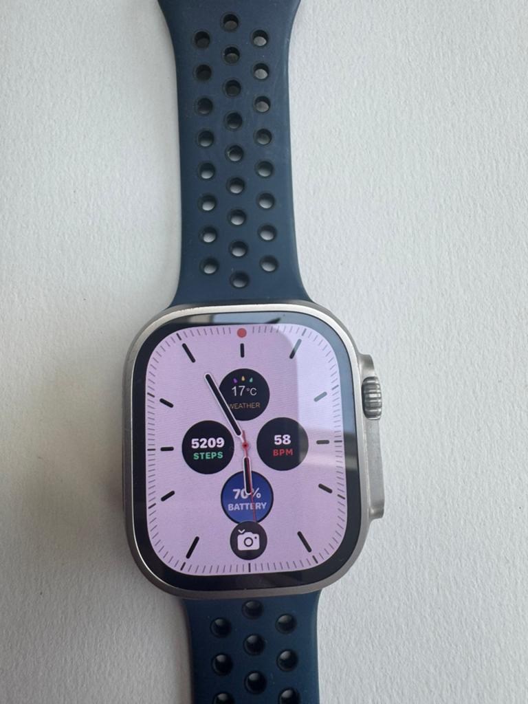 Apple watch ultra 2 incl bandjes, Ophalen, IOS, Zo goed als nieuw, Waterdicht