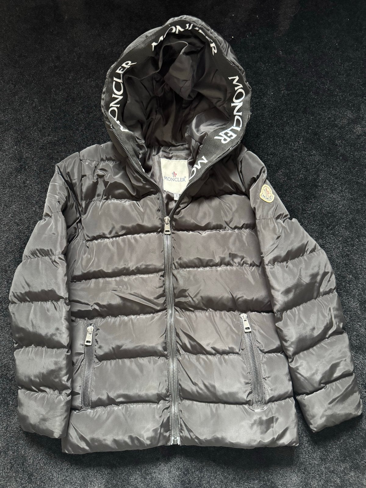 Moncler Kinderjas Zwart Maat 8 - Zo goed als nieuw, Ophalen of Verzenden, Zo goed als nieuw, Jongen of Meisje
