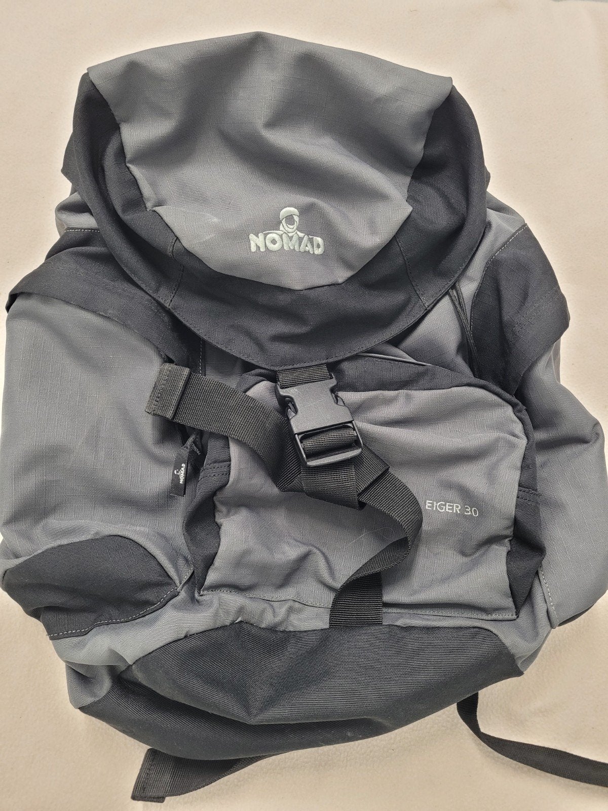 Nomad Eiger 30 Trekking rugzak, 45 tot 60 cm, Gebruikt, 25 tot 40 cm, Ophalen of Verzenden