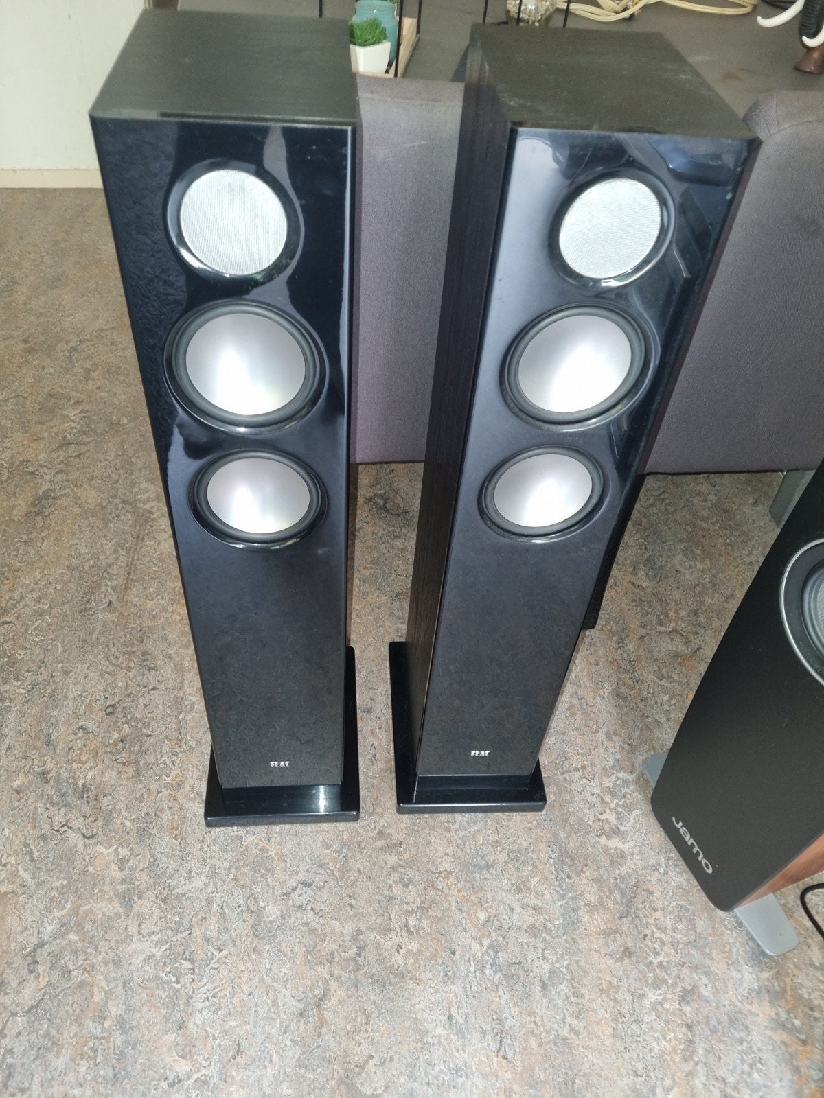 2 elac speakers, Ophalen of Verzenden, Overige merken