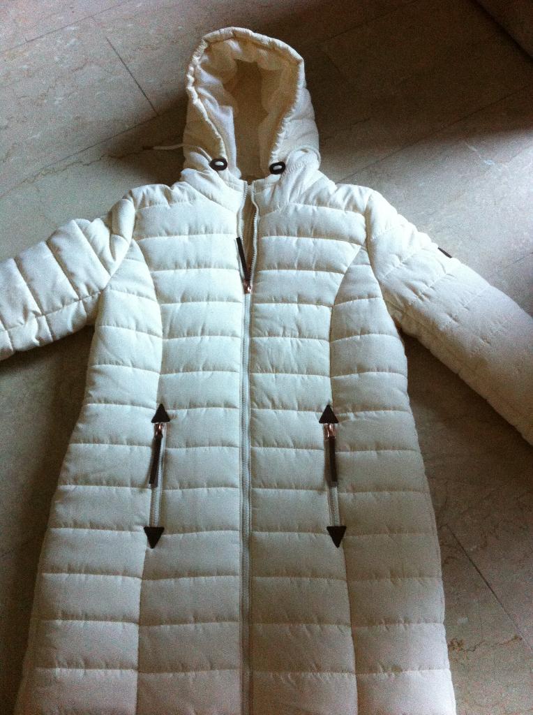 Dames gewatteerde jas, Ophalen of Verzenden, Zo goed als nieuw, Maat 46/48 (XL) of groter, Wit