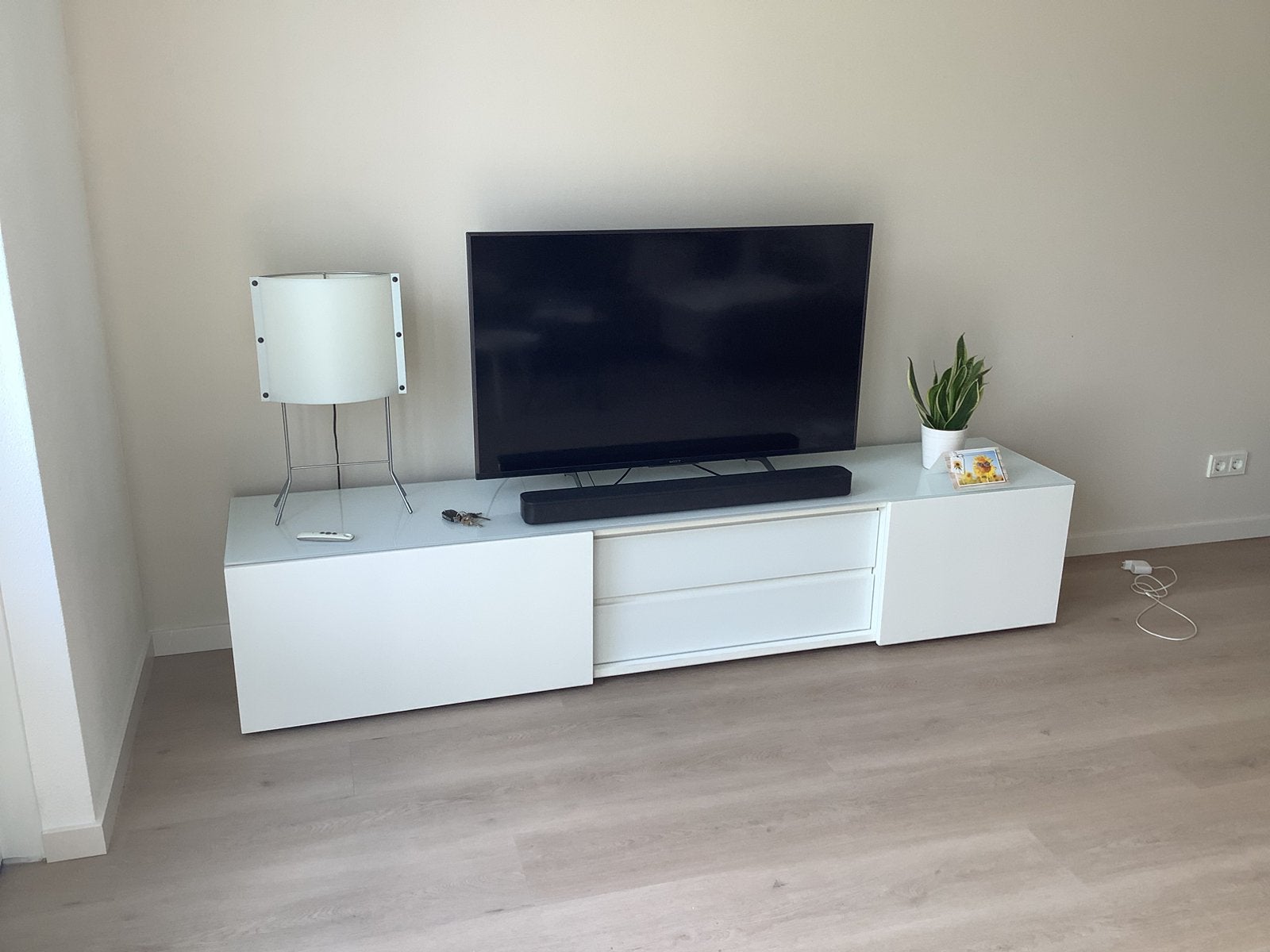 TV meubel hoogglans wit, Ophalen, Zo goed als nieuw