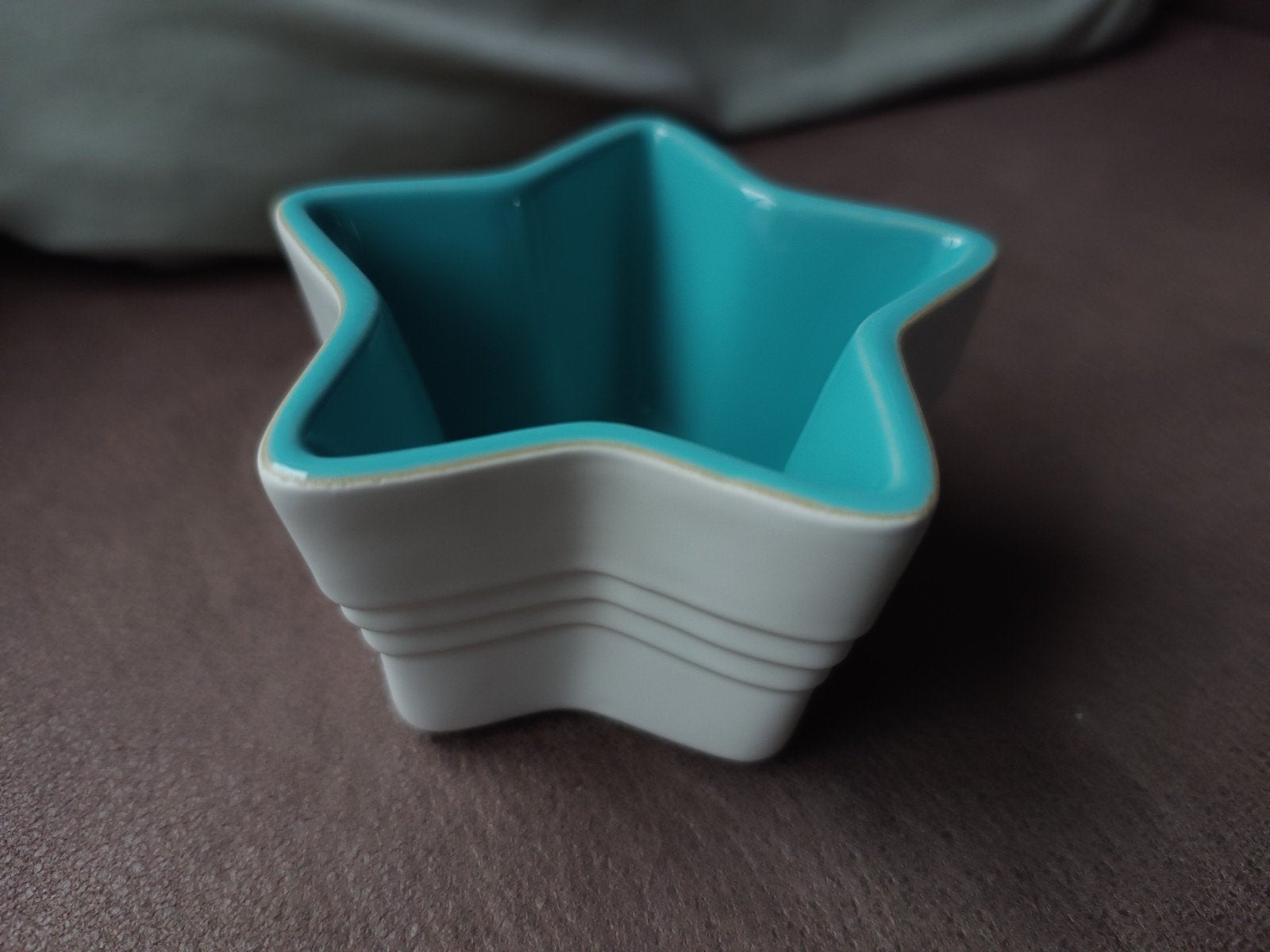 Le Creuset sterren schaaltje turquoise/wit, Le Creuset, Overige typen, Nieuw, Ophalen of Verzenden