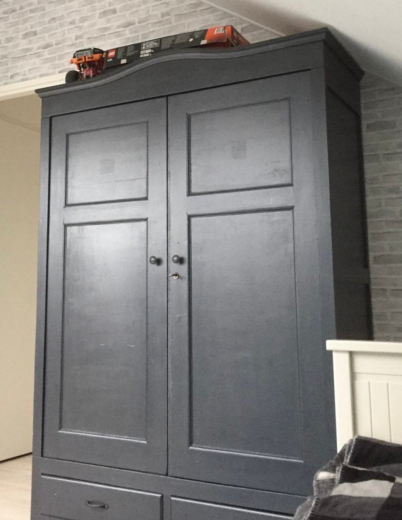 Nette degelijke houten kast, Ophalen, Gebruikt