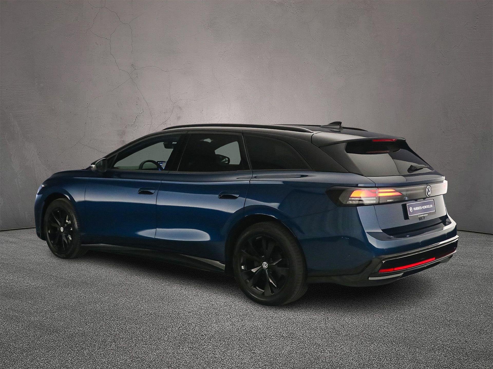 Volkswagen ID.7 Tourer Limited Edition 59 kWh 204pk Automaat, Auto's, Blauw, 1972 kg, Origineel Nederlands, 204 pk