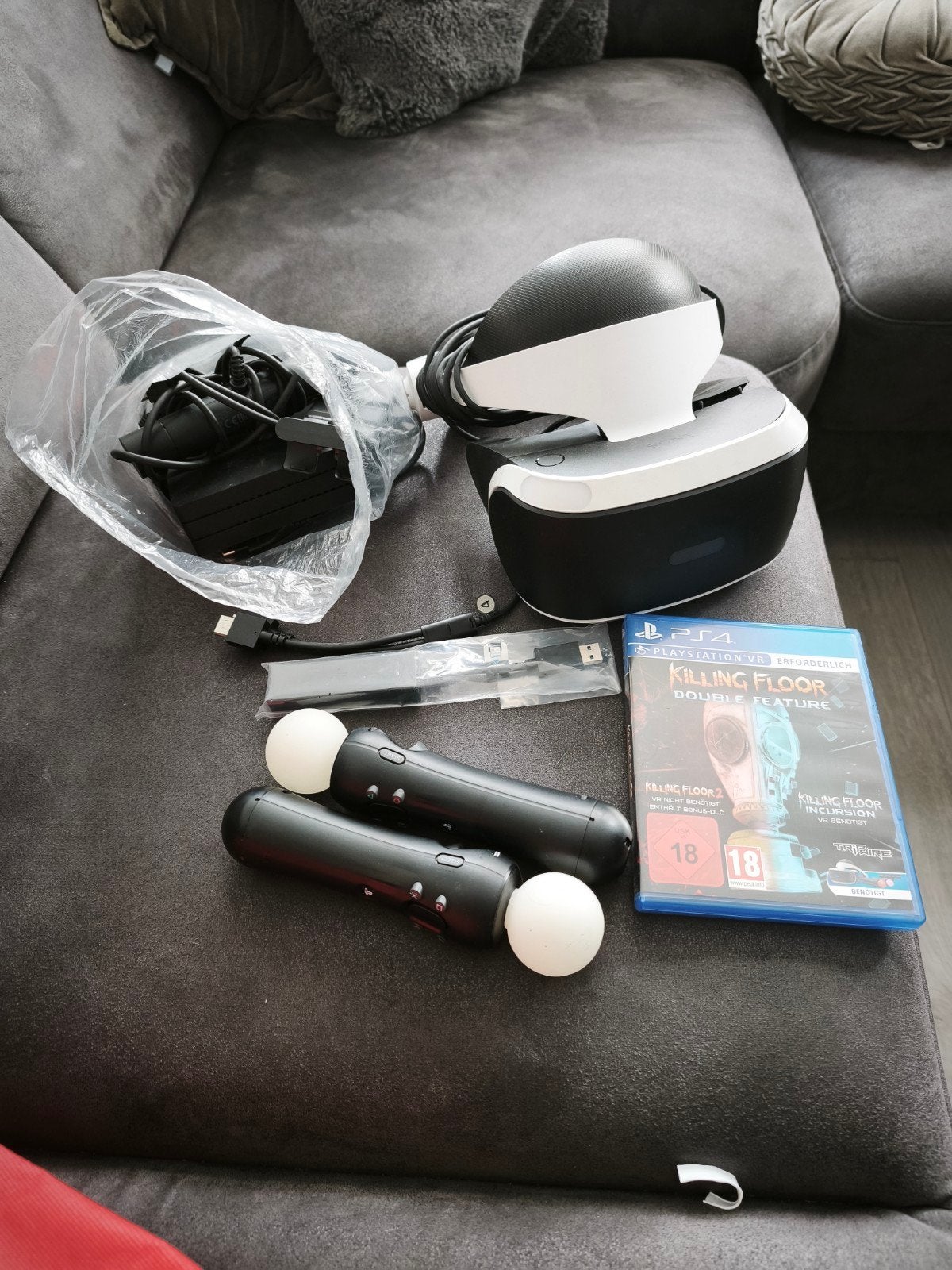 PSVR1 complete set met camera, 2 move controllers en game, Ophalen, Zo goed als nieuw, VR-bril, Sony PlayStation
