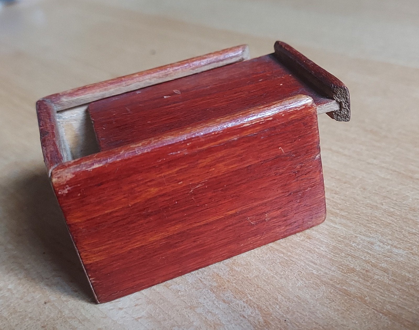 Vintage Miniatuur Houten Schuifdoosje (5x4x4 cm), Ophalen of Verzenden