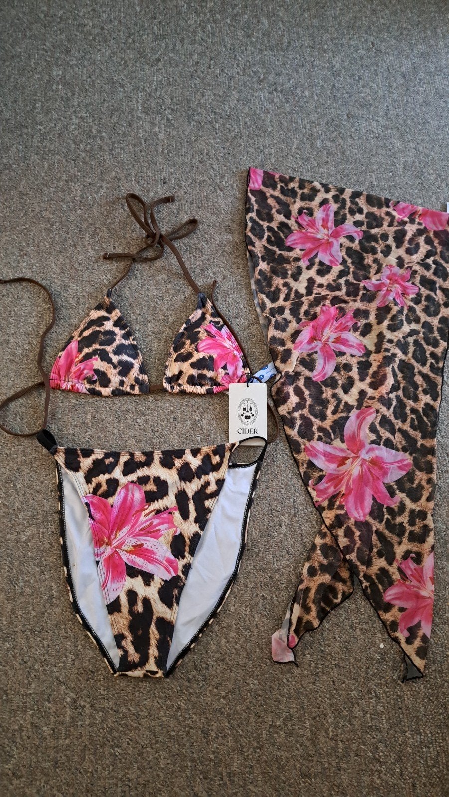 Nieuwe CIDER Bikini met Luipaardprint en Roze Bloemen, Kleding | Dames, Meerkleurig, Nieuw, Ophalen of Verzenden, Bikini