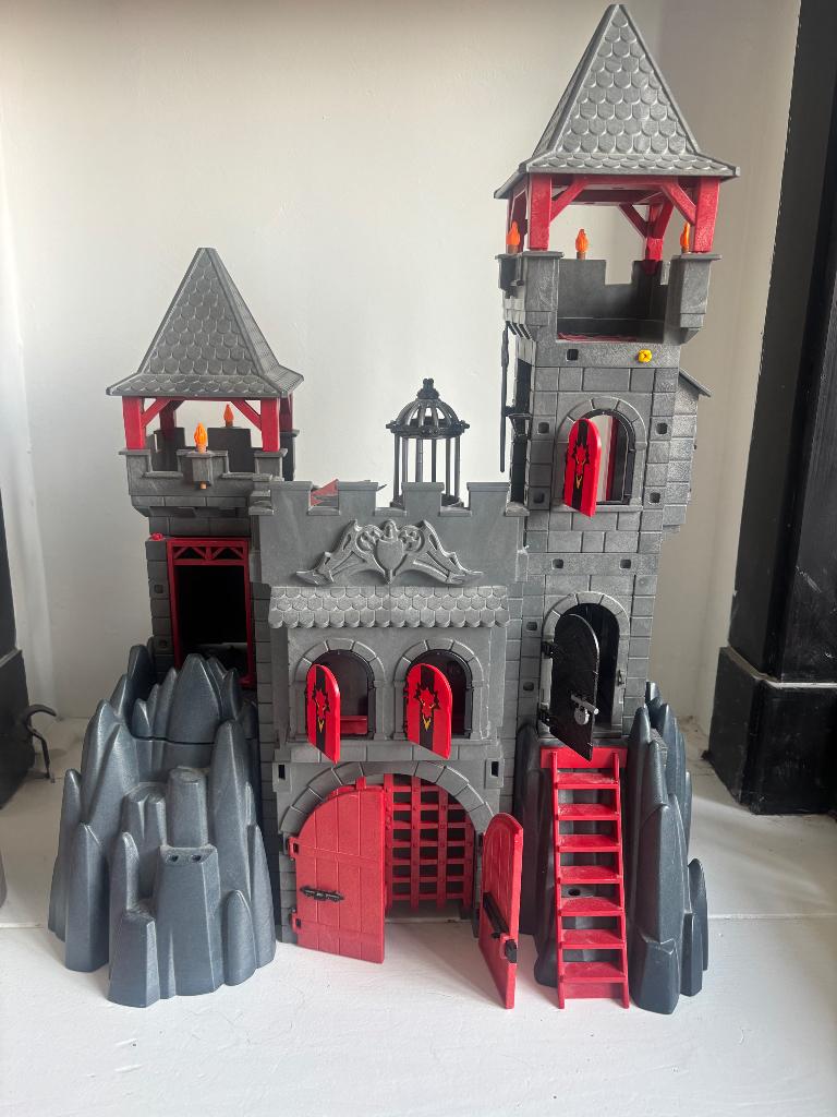 Playmobil kasteel met toebehoren, Ophalen, Gebruikt, Complete set