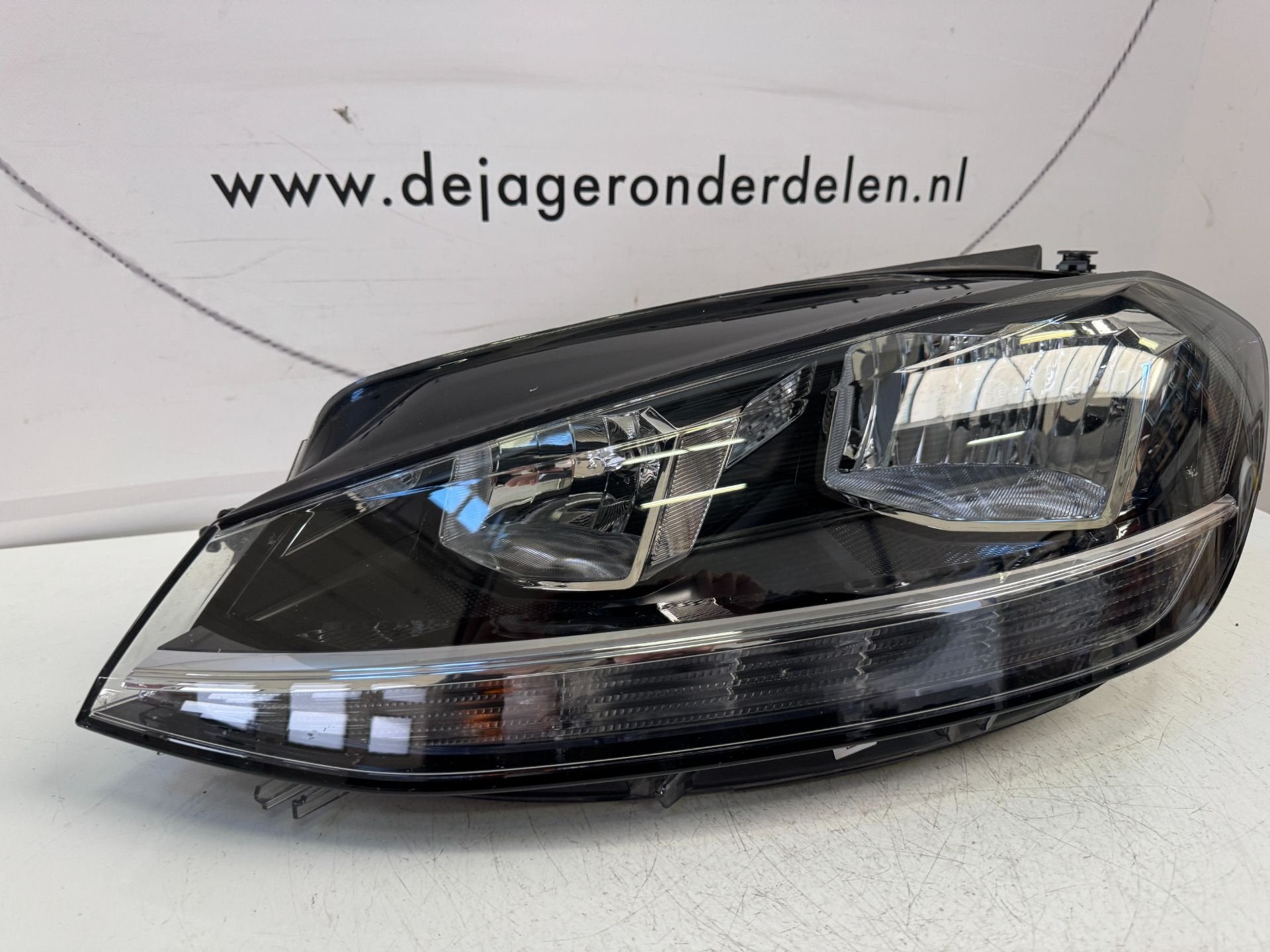 VW 5G GOLF VII 7.5 H7 LED FACELIFT KOPLAMP LINKS 5G1941005D, Gebruikt, Volkswagen, Volkswagen AG, Berliner Ring 2
38440  Wolfsburg, DE