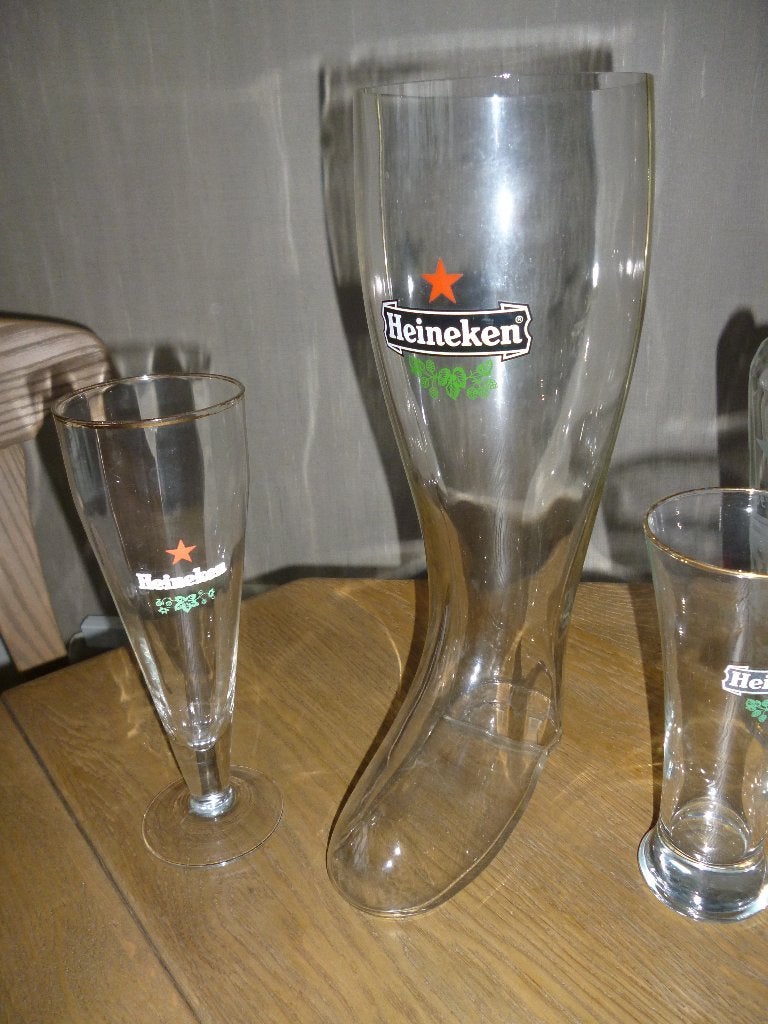 leuke Heineken laars, let op !, Verzamelen, Biermerken, Ophalen, Zo goed als nieuw, Glas of Glazen, Heineken