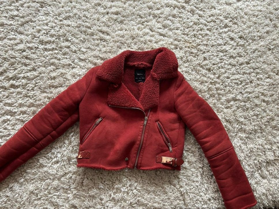 Bershka rode suède bikerjack, Ophalen, Gedragen, Maat 36 (S), Rood