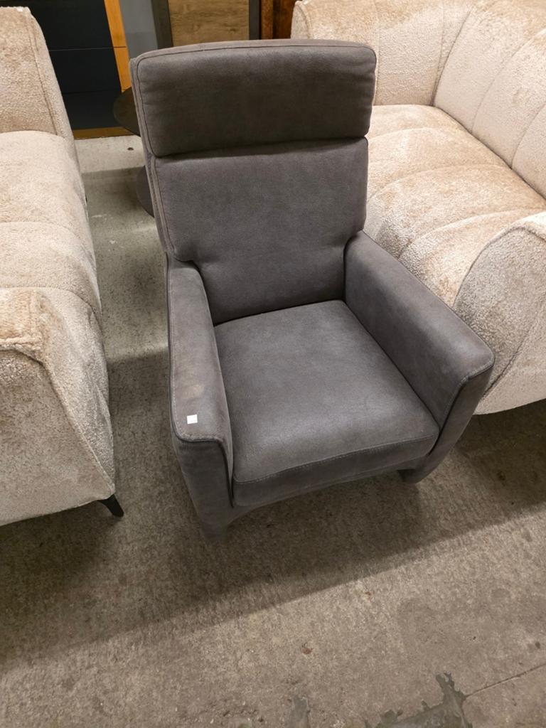Fauteuil zithoogte 45cm breedte 70cm, Ophalen, ., ., .