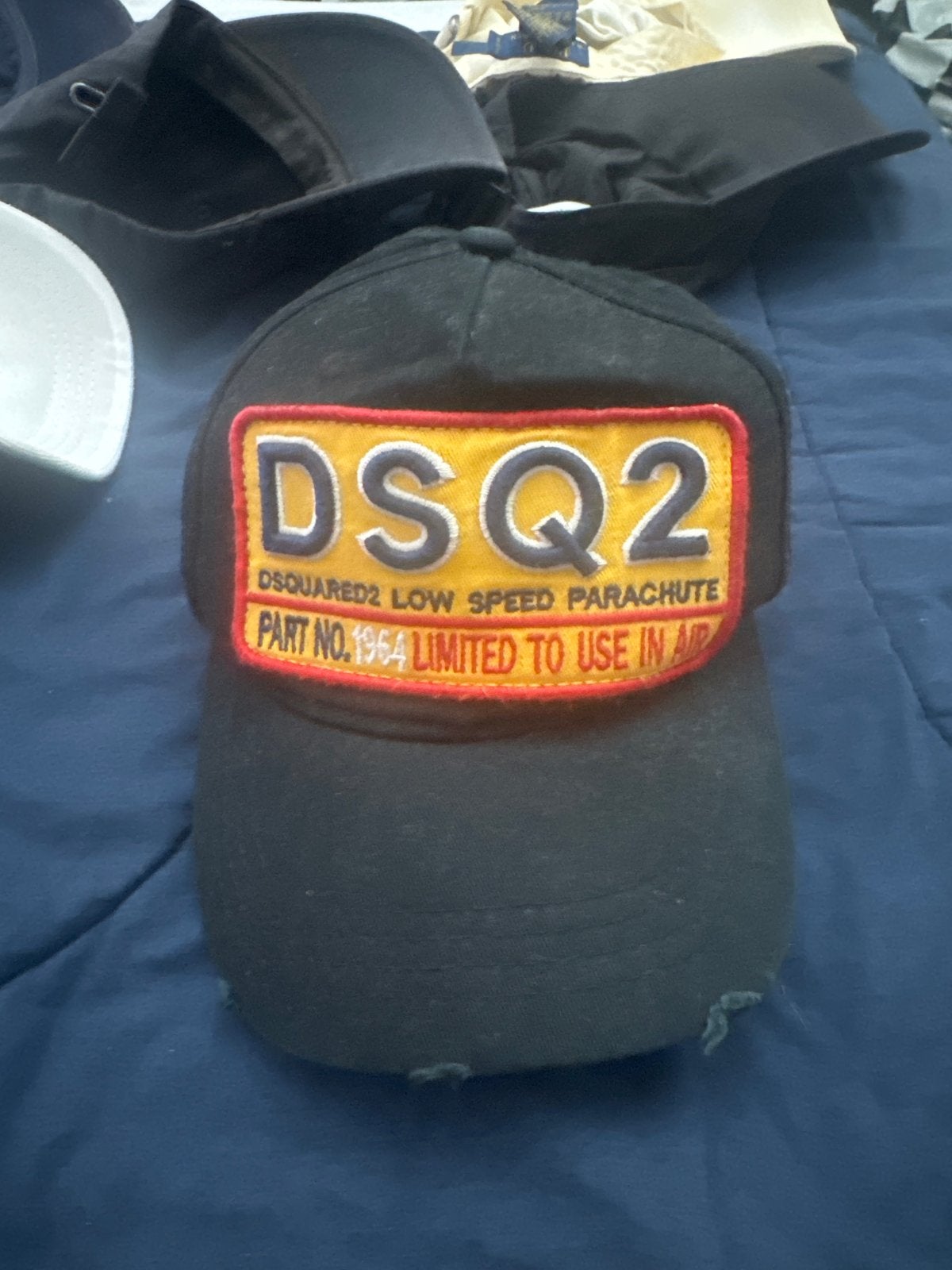 DSQUARED2 Low Speed Parachute Pet Zwart, Ophalen of Verzenden, Gedragen, One size fits all, Pet