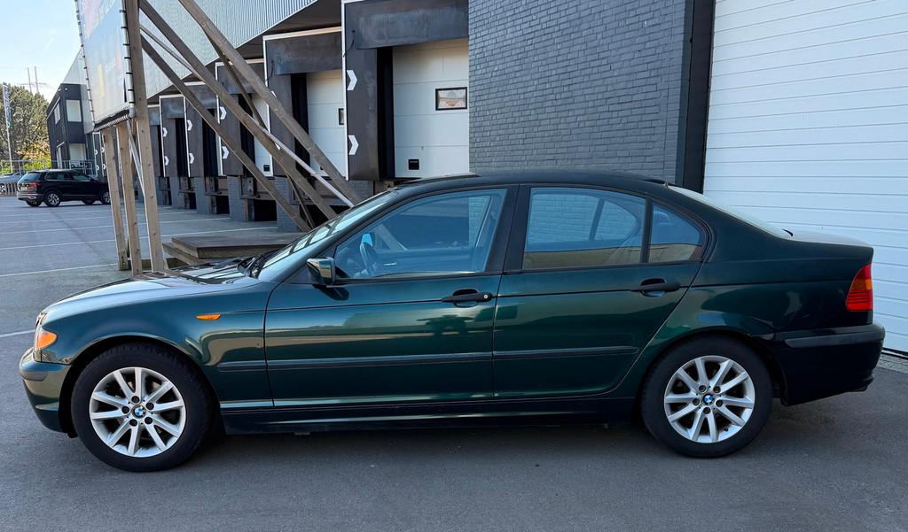 BMW 3-serie 316i Executive CRUISE/CLIMA/LMV/PDC/NAP, Auto's, BMW, Zwart, Bedrijf, Handgeschakeld, Sedan