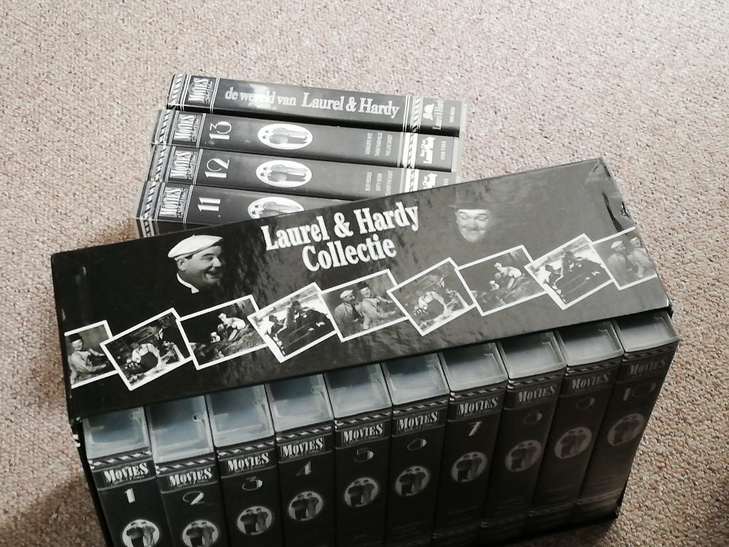 Video collectie Stan Laurel en Oliver Hardy, Alle leeftijden, Ophalen of Verzenden, Zo goed als nieuw, Komedie