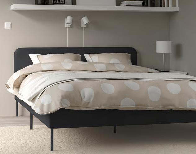 Ikea - SLATTUM Upholstered bed frame, dark gray, Ophalen, Tweepersoons, Zo goed als nieuw, 200 cm