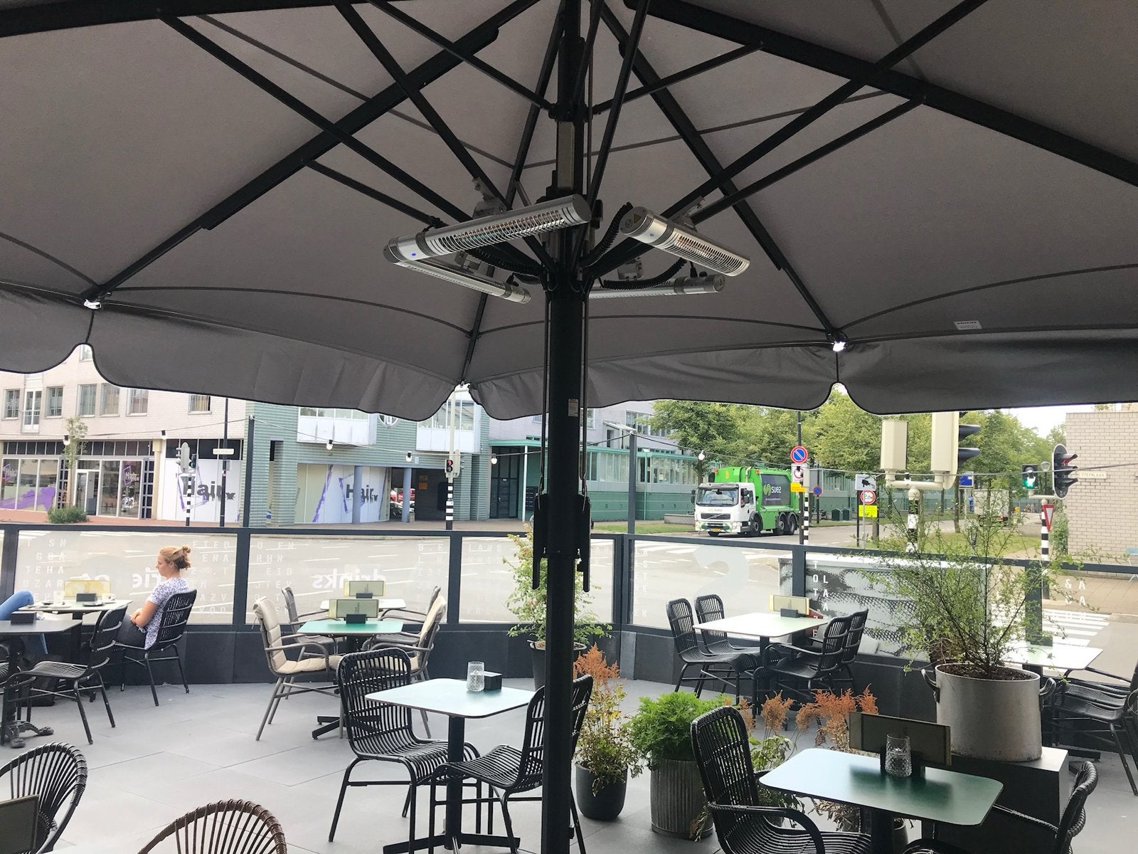 Foto 3 van Professionele parasols van VeDamco