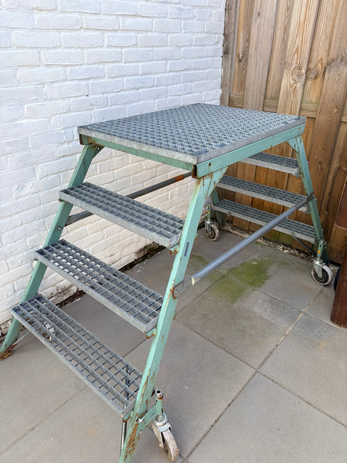 Trapje bordestrap, Doe-het-zelf en Verbouw, Ladders en Trappen, Ophalen, Gebruikt, Trap, Minder dan 2 meter