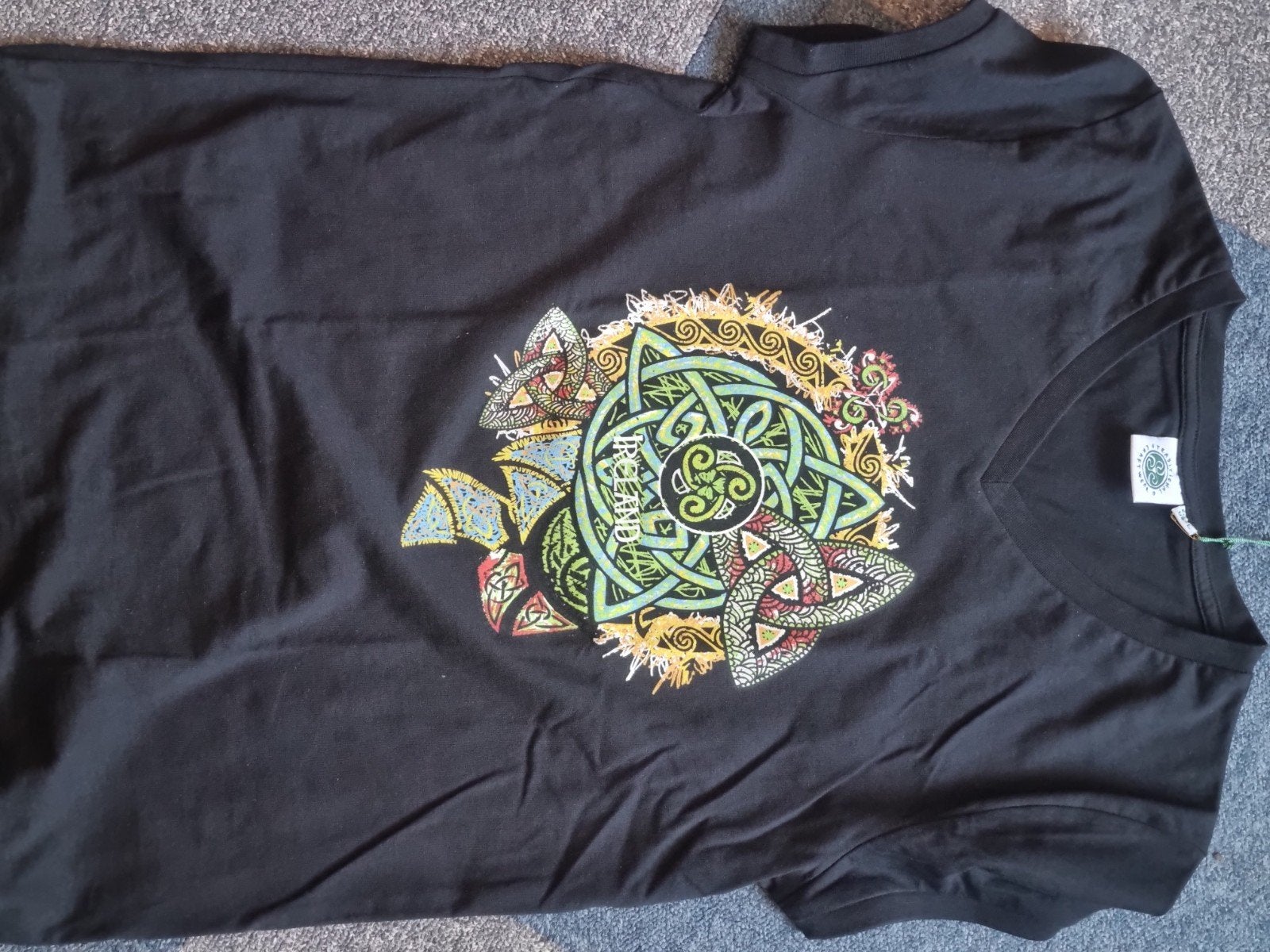 Zwart T-shirt met Ierse Keltische knoop print, Kleding | Dames, Zwart, Korte mouw, Ophalen, Maat 38/40 (M)