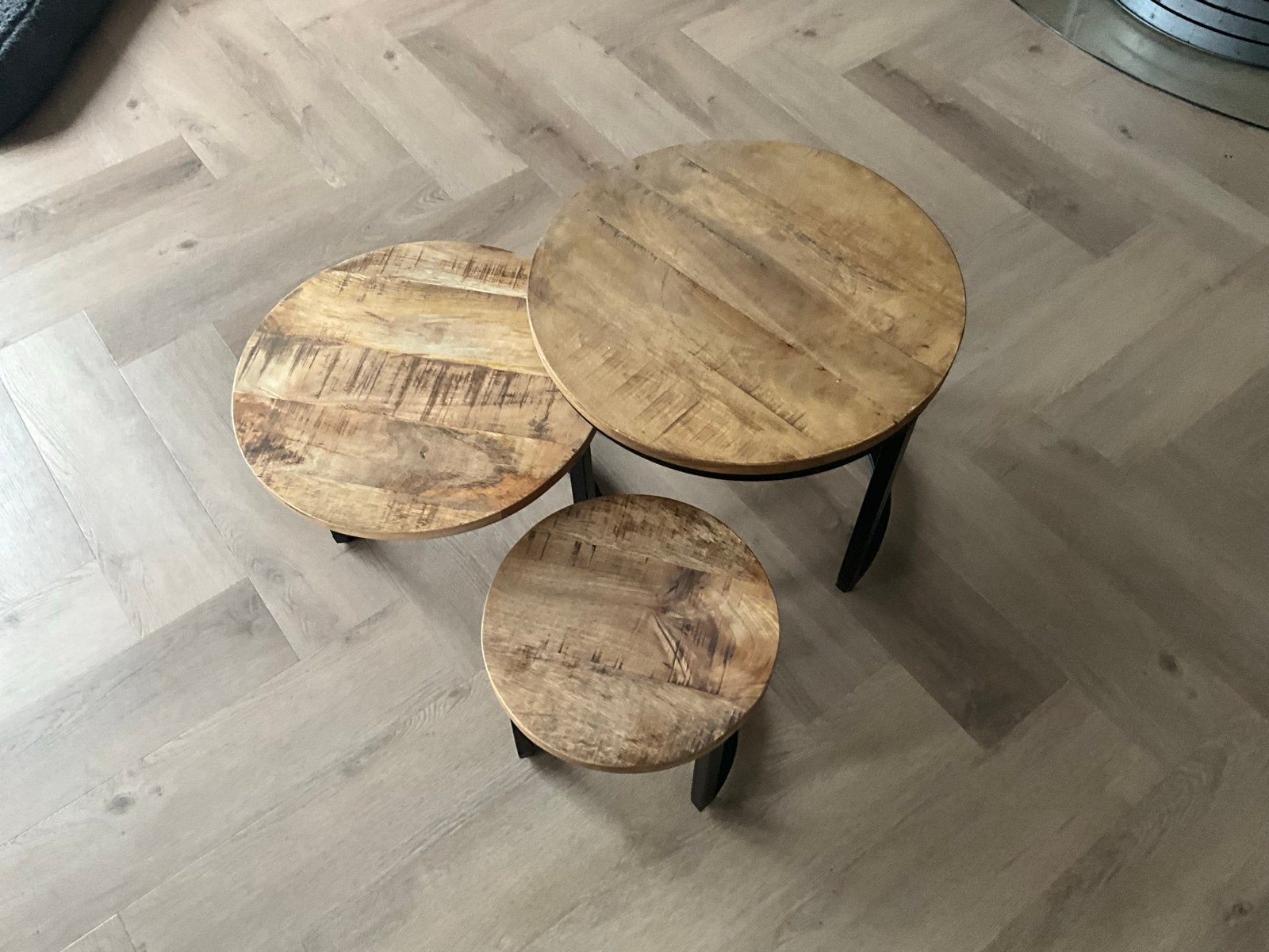 Set van 3 ronde salontafels - Mangohout en metaal, Ophalen, Minder dan 45 cm, Minder dan 55 cm, Rond