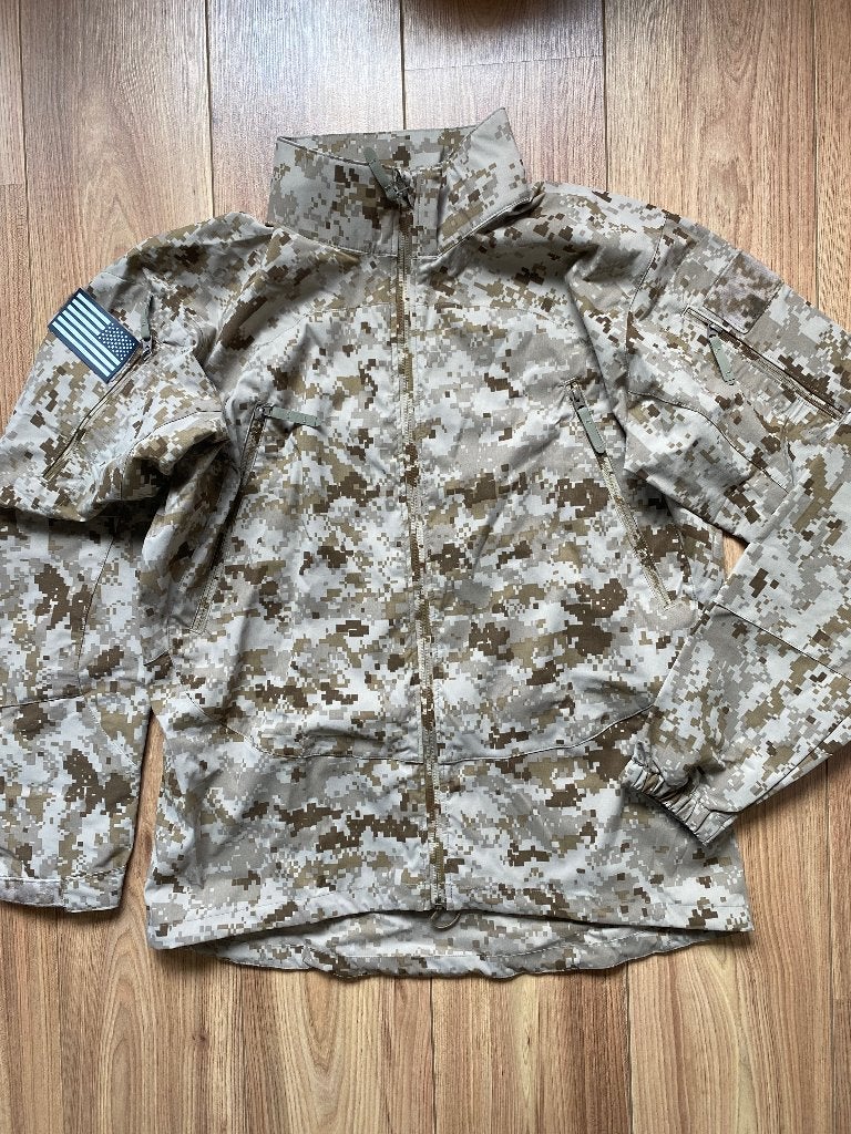 Patagonia Level 5 AOR1 Jacket, Verzamelen, Ophalen of Verzenden, Landmacht, Amerika, Kleding of Schoenen