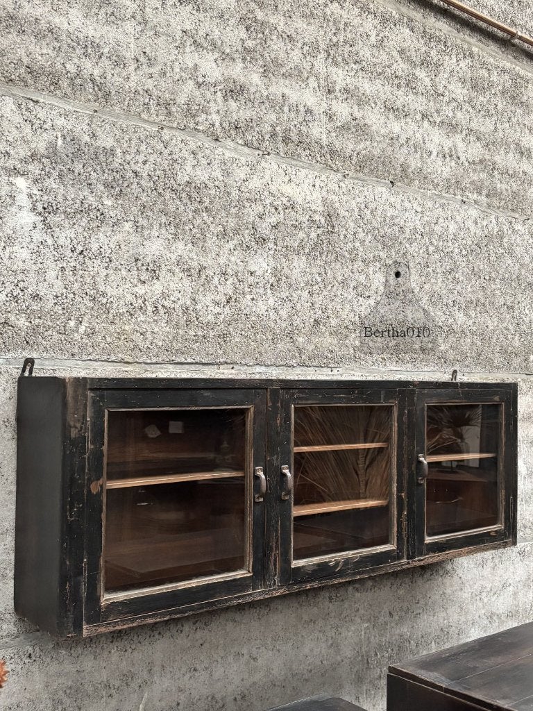 Beeldschoon hangkastje vitrine, Antiek, Met deur(en), 150 tot 200 cm, Overige houtsoorten