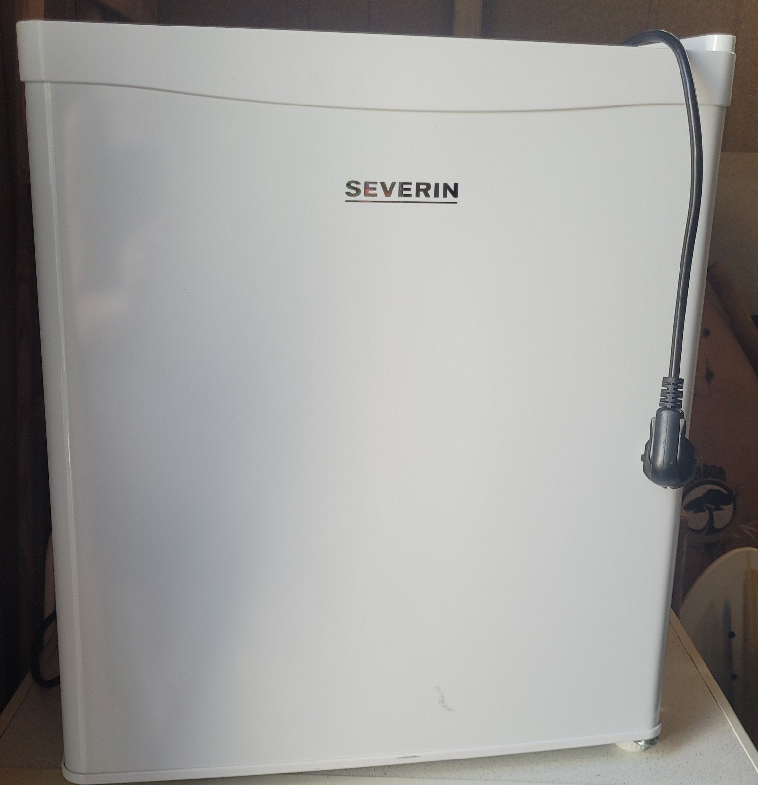 TE HUUR: Severin koelkast - klein tafelmodel 45l, Ophalen, Minder dan 60 cm, Minder dan 85 cm