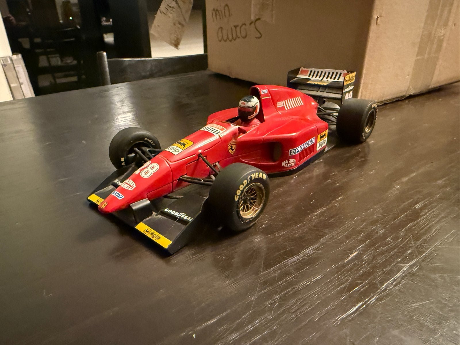 Minichamps Ferrari 412T1 1994 Gerhard Berger 1:18, Ophalen of Verzenden, Gebruikt, Auto, MiniChamps